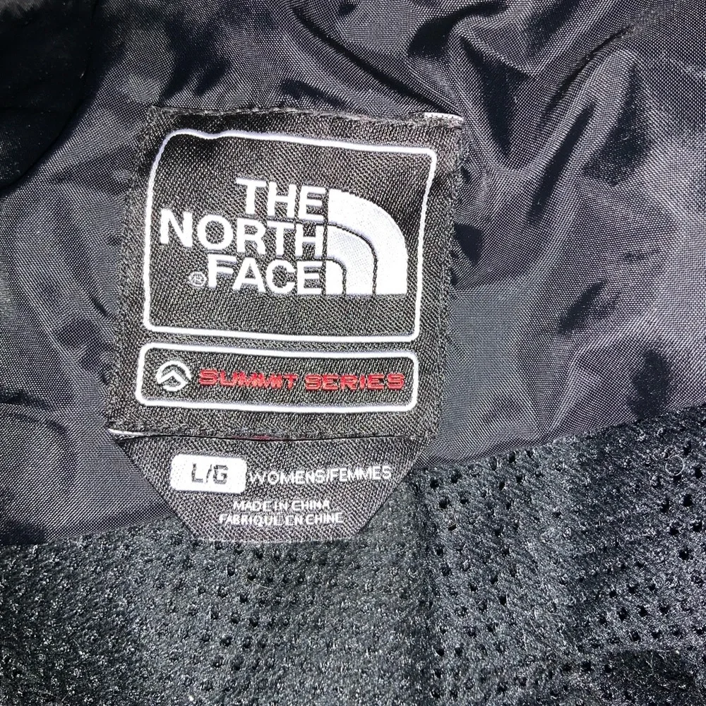 The North Face Jacket - Picture 5 of 7